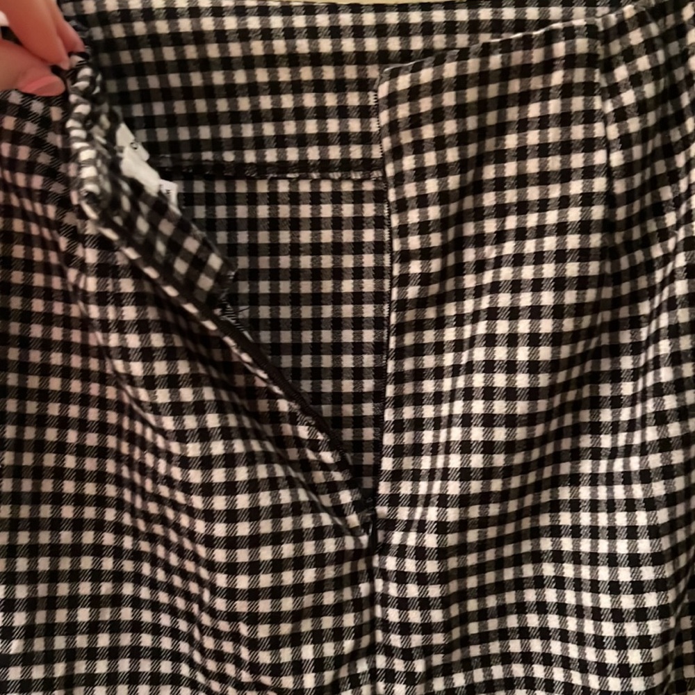 Mini Skirt - Picture 4 of 5